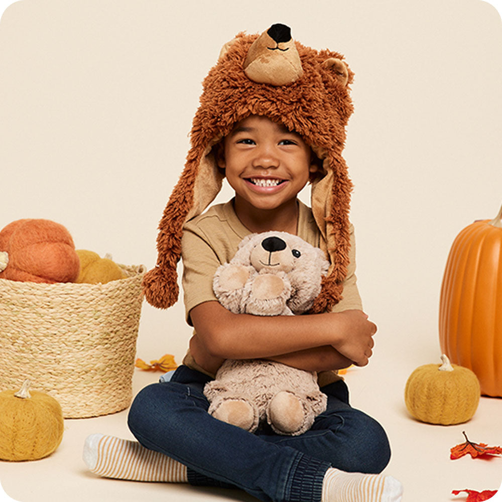 Image 102: brown bear warmies autumn lifestyle